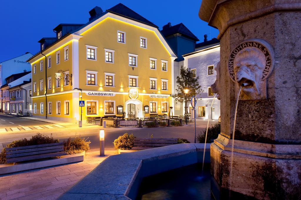 Hotel Gambswirt Тамсвег Екстериор снимка